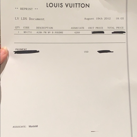 Louis Vuitton handbag. - Picture 7 of 8